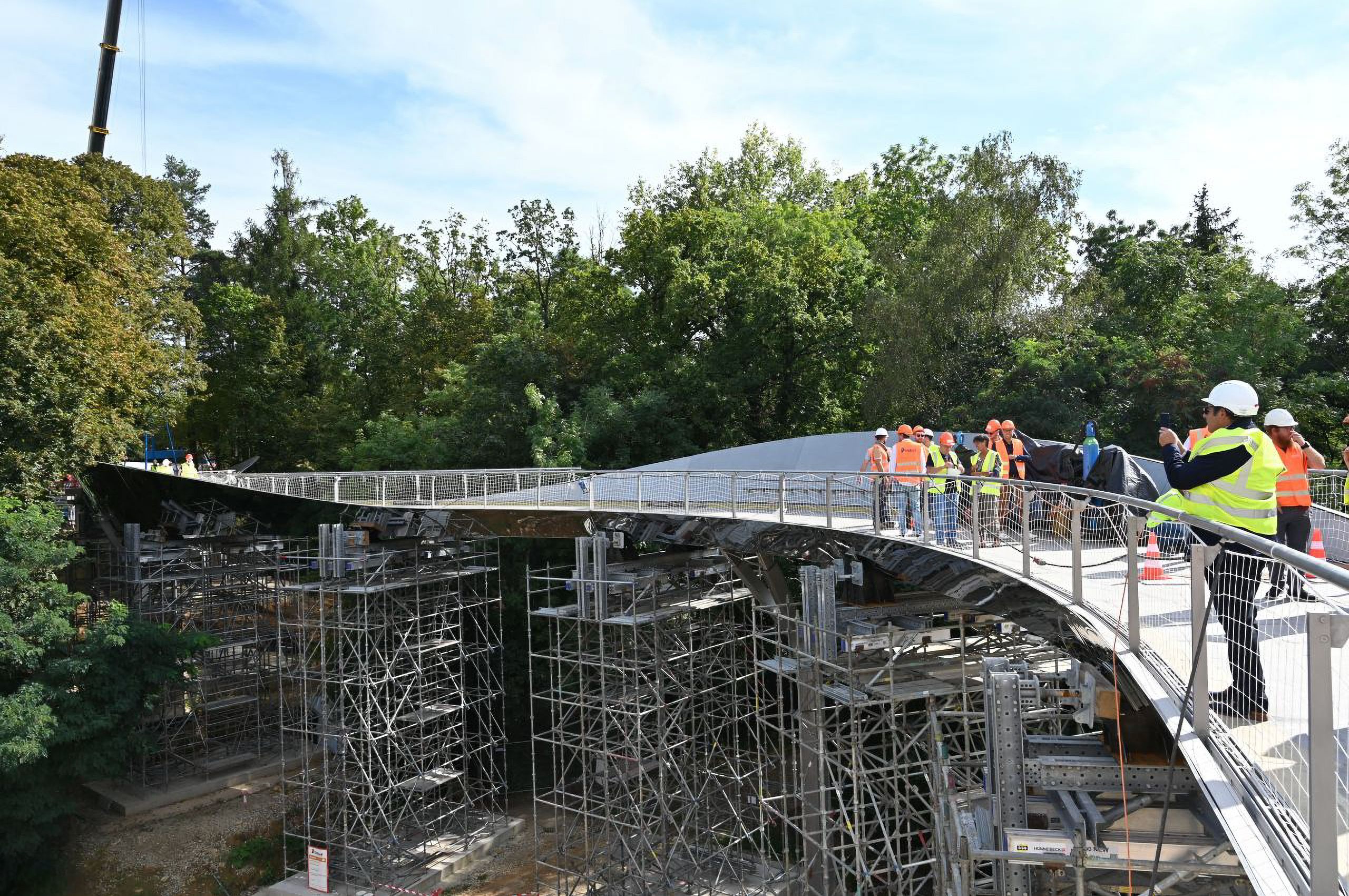 Passerelle piétonne et cyclable entre le Bastion et le Mudam